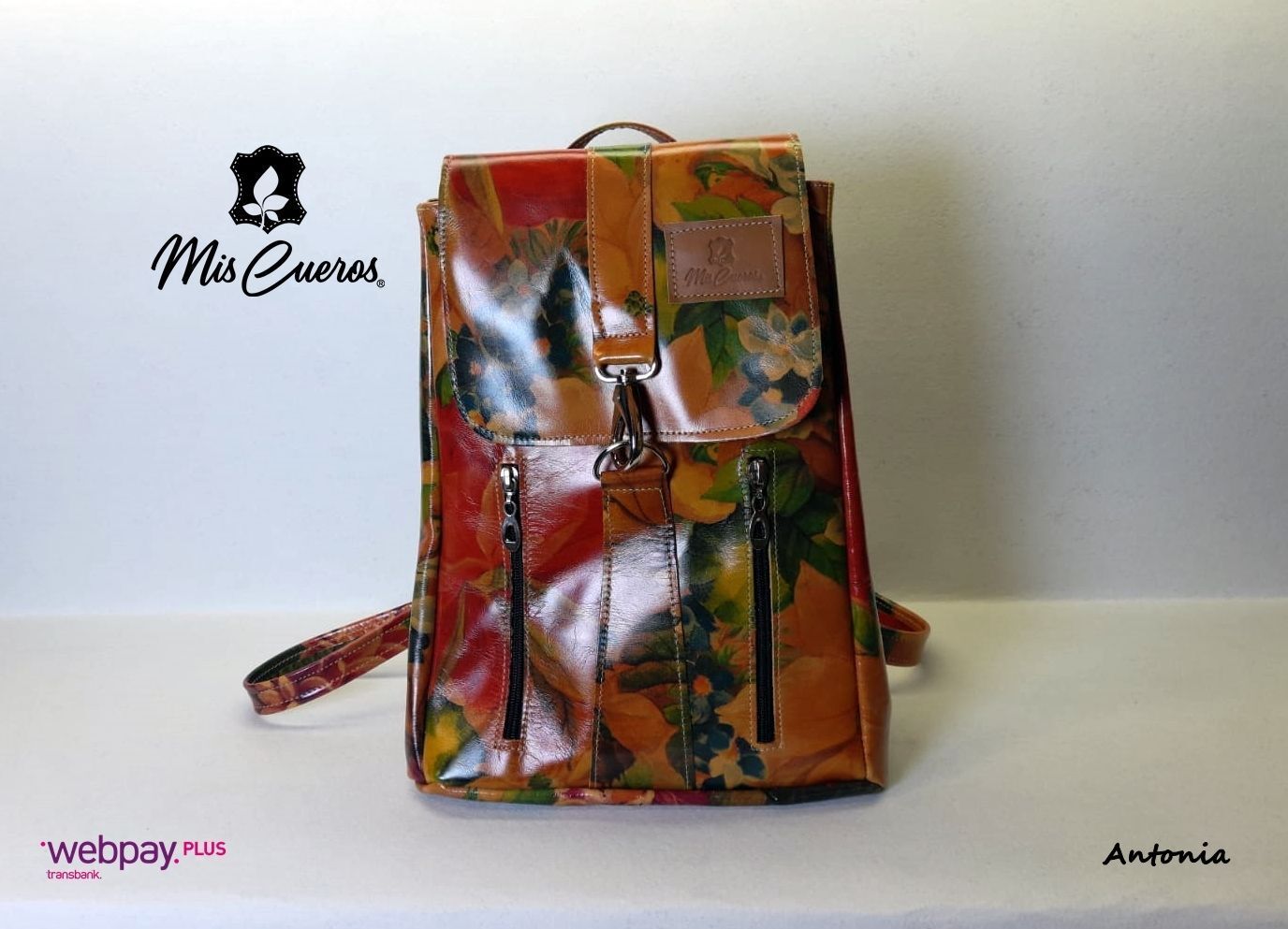 IMG-20211221-WA0035 Mochila Modelo "Antonia" Flor Rojo - Imagen 1